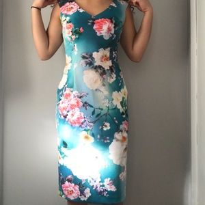 Floral V-neck formal dress